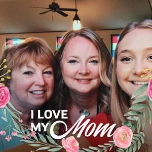 Meet your Posher, Rebecca